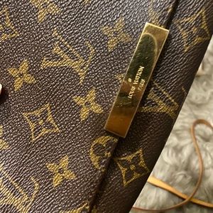 Additional pics of the Louis Vuitton PM